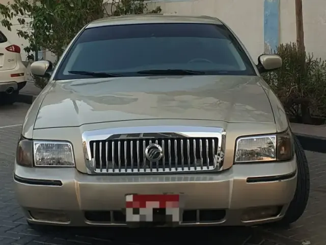 Mercury Grand Marquis 2010