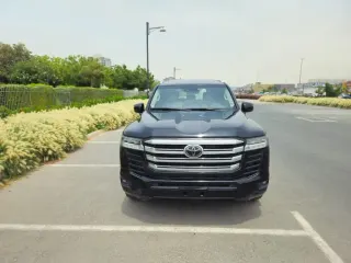 تويوتا لاند كروزر 2022 — Auto Trader UAE