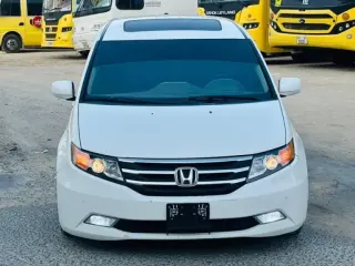 Honda Odyssey 2011 — Auto Trader UAE