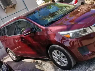كيا كارنيفال 2016 — Auto Trader UAE