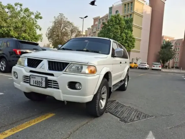 Mitsubishi Nativa 2010