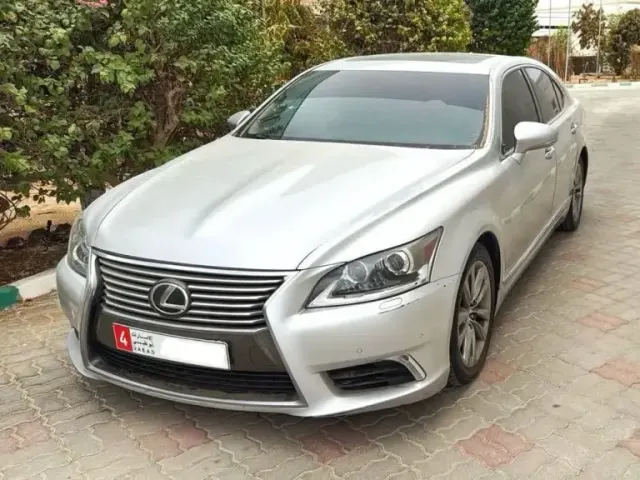 Lexus LS 460 2015