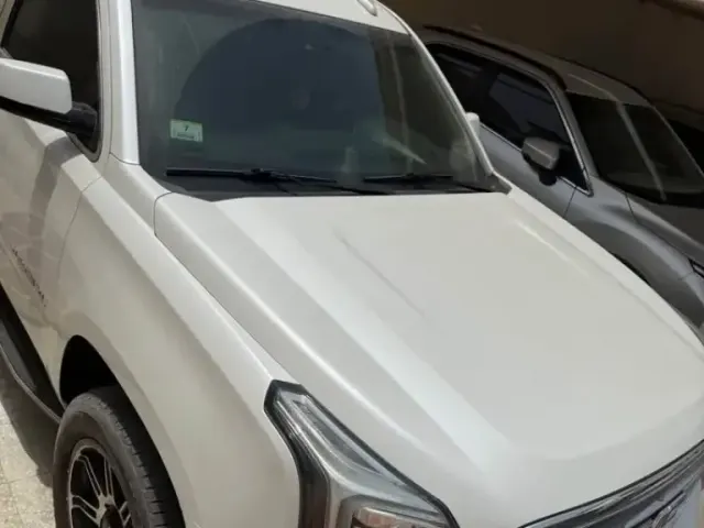 GMC Yukon XL 2016 Top Clean