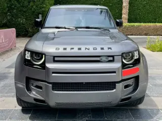 Land Rover Defender 110 HSE 2022 — Auto Trader UAE