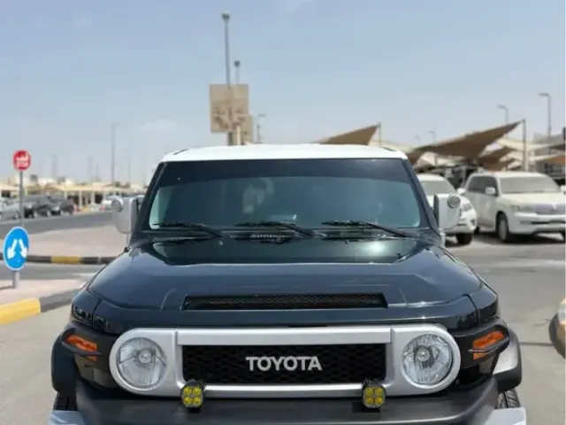 Toyota FJ Cruiser GXR 2015