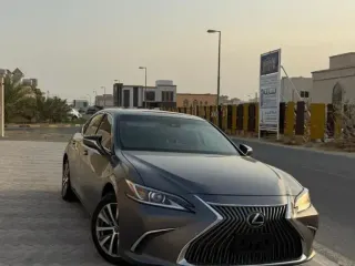 لكزس IS 350 2021 — Auto Trader UAE