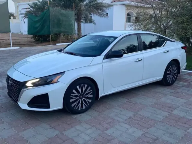 Nissan Altima SV 2024