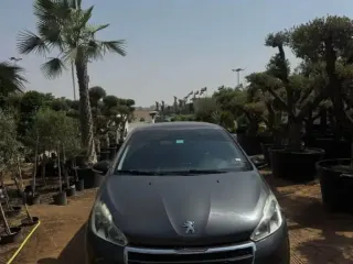 Peugeot 2008 2016 — Auto Trader UAE
