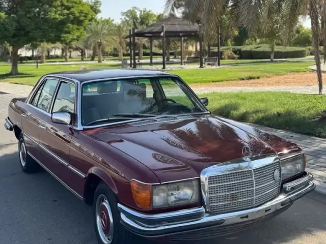 Mercedes-Benz 240 260 280 1977