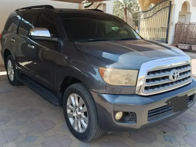 تويوتا سكويا موديل 2008