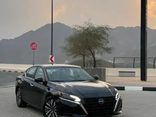 نيسان التيما SV 2023 — Auto Trader UAE