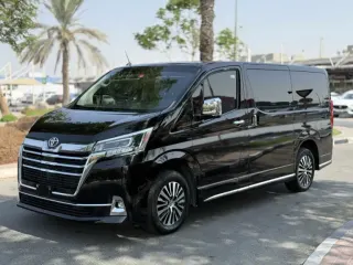 Toyota Granvia 2022