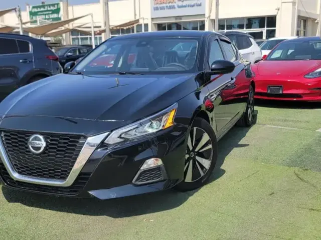 Nissan Altima SV 2021
