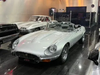 جاكوار E Type 1980