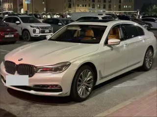 بي إم دبليو 7 Series 2017 — Auto Trader UAE