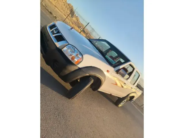 Nissan Patrol Pickup 2016