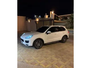 Porsche Cayenne 2015 — Auto Trader UAE