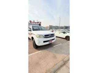 تويوتا هايلكس 2011 — Auto Trader UAE