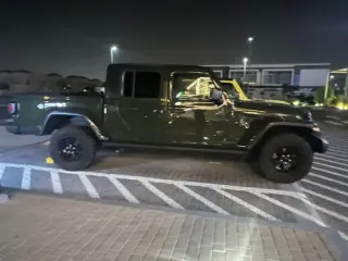 جيب Gladiator 2023 — Auto Trader UAE