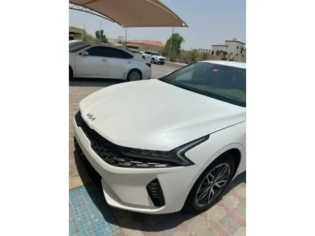 Kia K5 2023