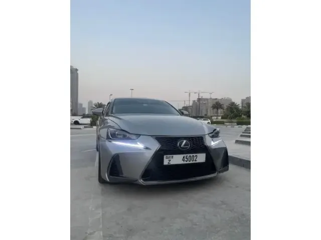 LEXUS IS300,BLACK,2018 ,AMERICAN SPECS NEAT AND CLEAN INTERIOR JTHBA1D26J5066756