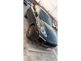 Porsche Cayenne 2017 — Auto Trader UAE