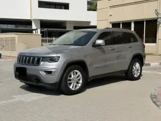 جيب جراند شيروكي 2018 — Auto Trader UAE