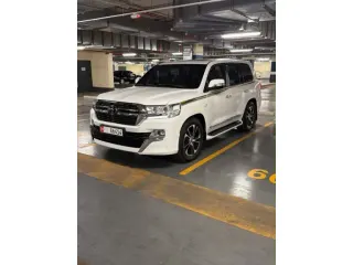 تويوتا لاند كروزر VXR 2021 — Auto Trader UAE