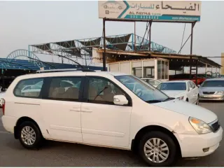 كيا كارنيفال 2015 — Auto Trader UAE