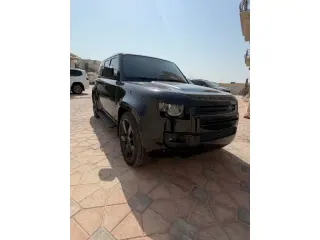لاند روفر Defender 110 2025 — Auto Trader UAE