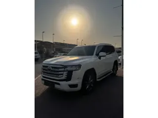 تويوتا لاند كروزر GX 2024 — Auto Trader UAE