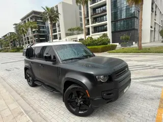 لاند روفر Defender 110 2025 — Auto Trader UAE