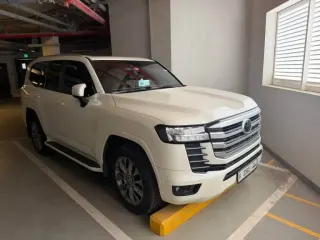 تويوتا لاند كروزر GXR 2022 — Auto Trader UAE