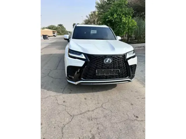 2022 Lexus LX600 F-Sport