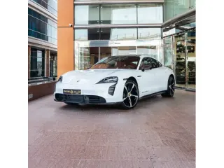 Porsche Taycan Turbo S 2020
