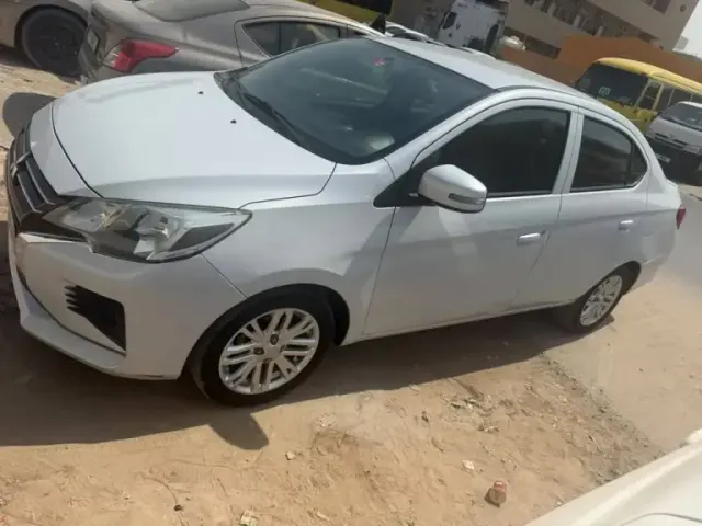 Mitsubishi Attrage 2021