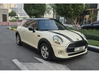 ميني Cooper 2017 — Auto Trader UAE