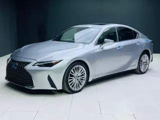 لكزس IS 300 2023 — Auto Trader UAE