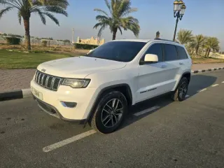 Jeep Grand Cherokee 2017 — Auto Trader UAE