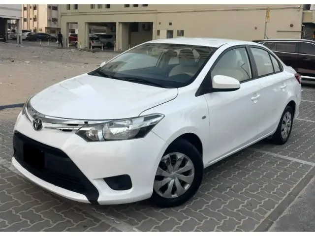 Toyota Yaris 2015