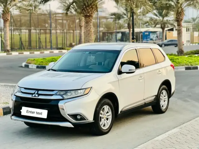 Mitsubishi Outlander 2016