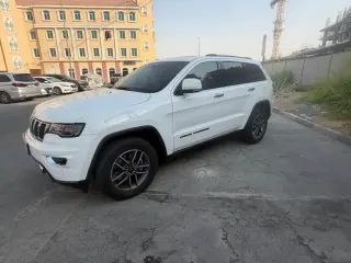 جيب جراند شيروكي 2019 — Auto Trader UAE