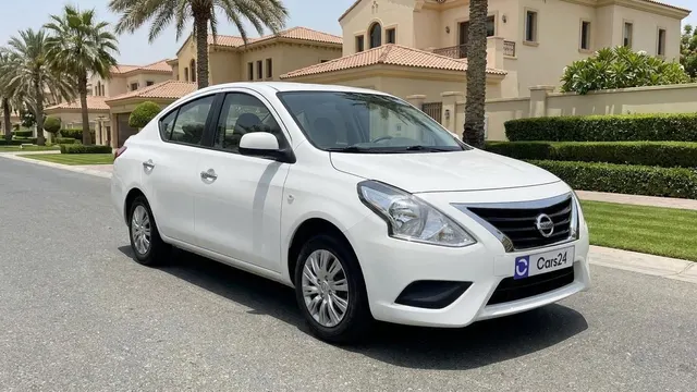 Nissan Sunny 2024