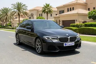 بي إم دبليو 5 Series 2023