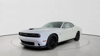 Dodge Challenger 2023 — DubiCars