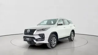 Toyota Fortuner VXR 2025 — DubiCars