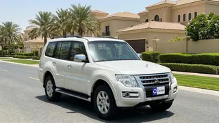 Mitsubishi Pajero 2018 — DubiCars