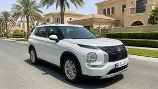 Mitsubishi Outlander 2025 — DubiCars