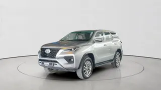 Toyota Fortuner VXR 2021 — DubiCars
