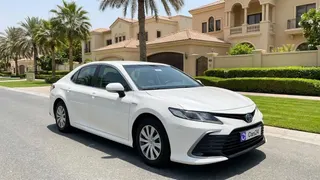 Toyota Camry 2024 — DubiCars